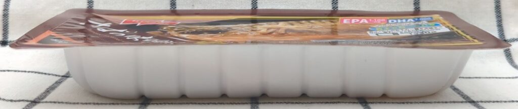 さばの味噌煮側面