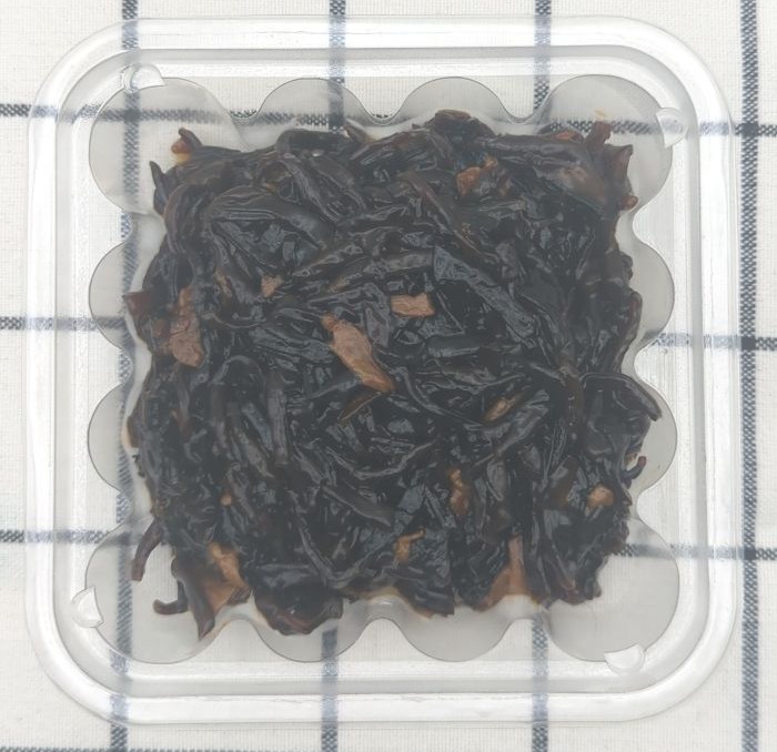 ラー油きくらげ中身２