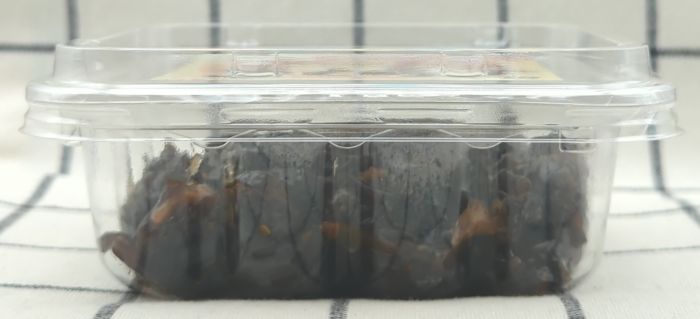 ラー油きくらげ側面