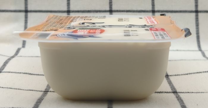 「だしとうふ」のパック側面2