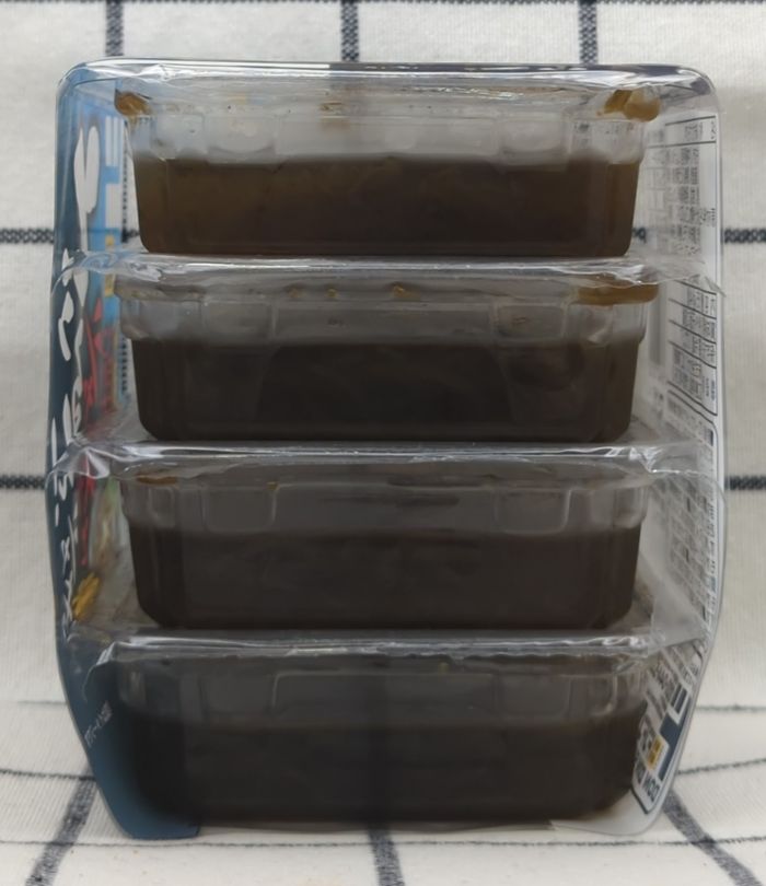 「沖縄久米島産もずく（黒酢）」のパッケージ側面2（個数が見える角度）