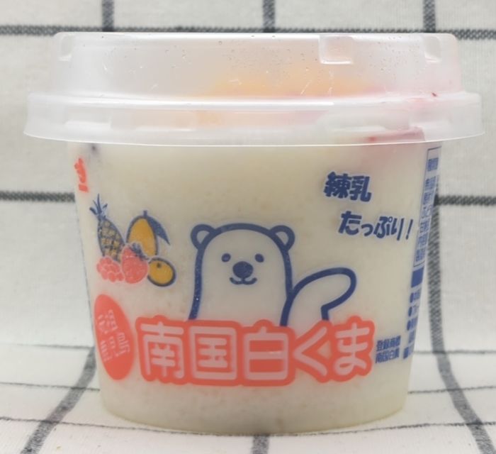 「南国白くま」のカップ側面1（商品ラベル）