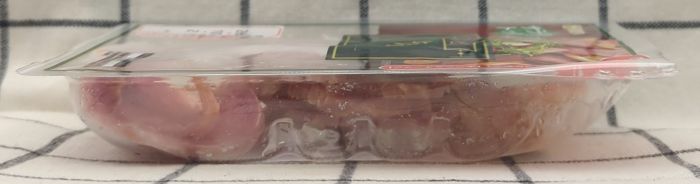 「ビストロレシピ　タン塩切り落とし」のパック側面1