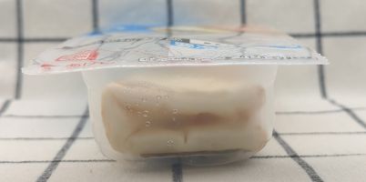 「とろけるチーズソースの包みピザ」のパッケージ側面2
