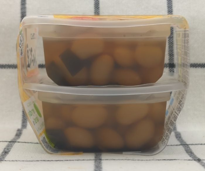 「豆小鉢　こんぶ豆」のパッケージ側面2（個数が見える角度）